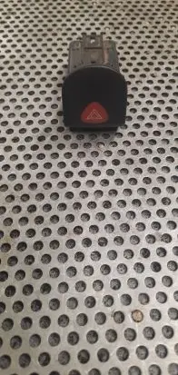 Renault Kangoo II Hazard light switch 94274