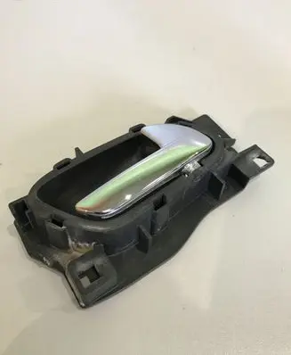 Peugeot 407 Front door interior handle 10012 7386