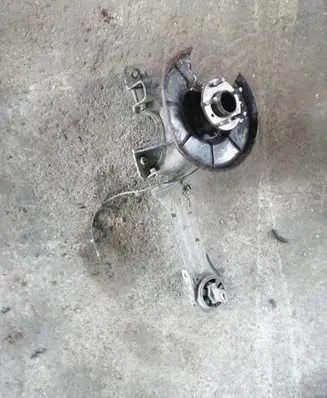 Ford Mondeo MK IV Rear wheel hub spindle/knuckle 