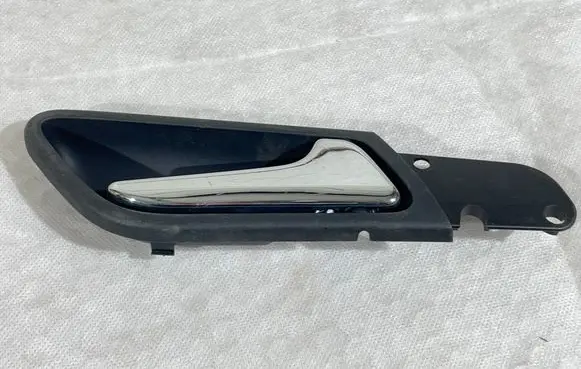 Mercedes-Benz B W245 Rear door interior handle A1697601061 JC329481