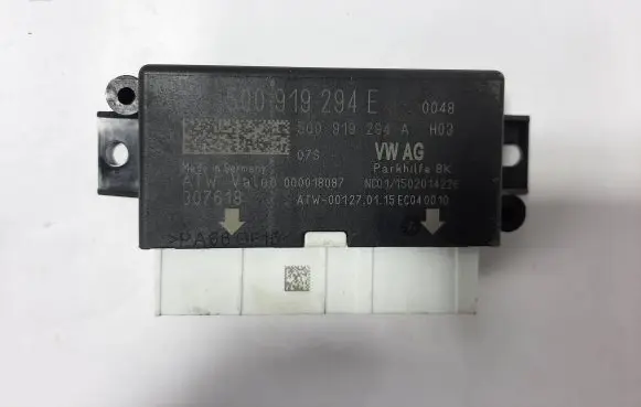Volkswagen Golf VII Parking PDC control unit/module 5Q0919294E