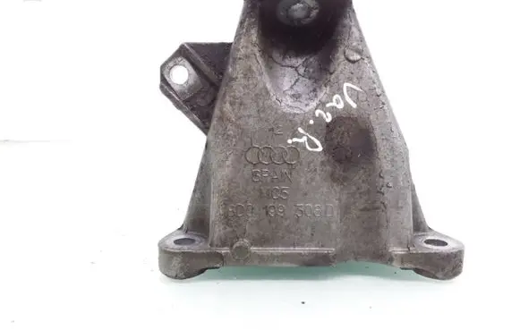 Audi A6 S6 C5 4B Engine mounting bracket 8D0199308D