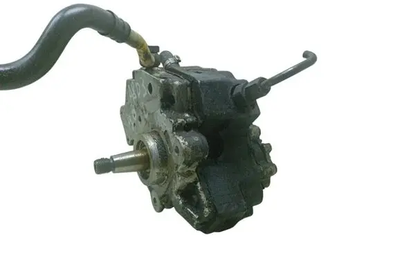 Audi A8 S8 D3 4E Fuel injection high pressure pump 057130755G 0445010082