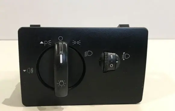 Ford Focus Hazard light switch 4M5T13A024EA