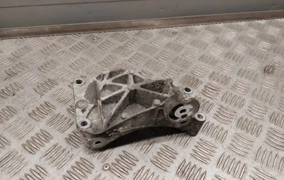 Audi A7 S7 4G Generator/alternator bracket 06E903143G