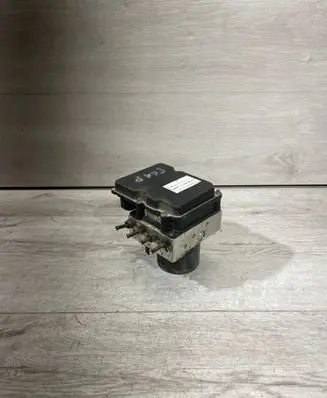 BMW 5 E60 E61 ABS Pump 6775730 6775732
