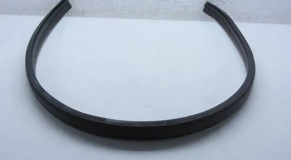 Opel Vivaro Wiper trim