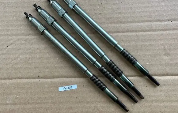 Nissan Patrol Y61 Glow plug 110652W202 110652W204