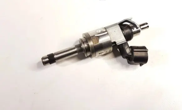 Mazda CX-5 II Fuel injector PAMB13250 10G1307175