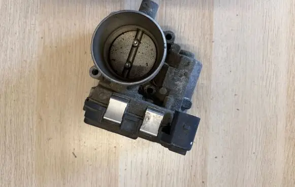 Seat Leon (5F) Throttle valve 03F133062B