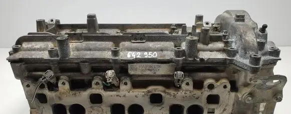 Mercedes-Benz E W212 Engine head A6420106720
