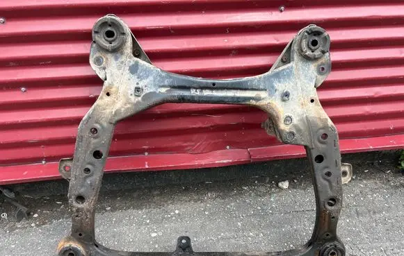 Lexus RX 300 Front subframe