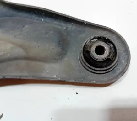Citroen C3 Aircross Front lower control arm/wishbone