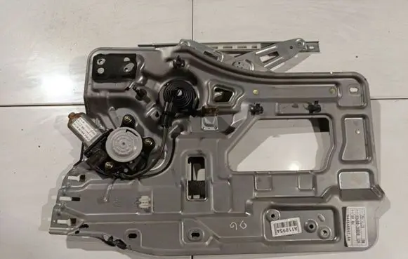 Hyundai Santa Fe Sliding door window regulator with motor 8348026030