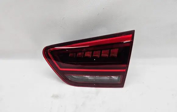 Seat Alhambra (Mk2) Rear/tail lights SPEED7N5945308006 7N5945308006