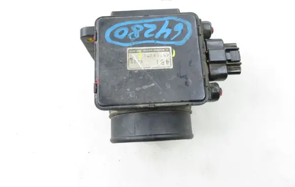 Mitsubishi Pajero Pinin Mass air flow meter E5T08271