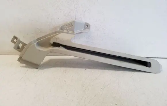 Volvo XC60 Parcel shelf load cover mount bracket 39841515