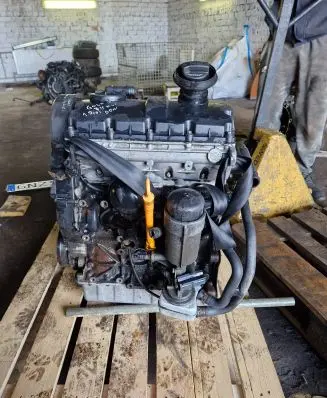 Volkswagen Golf IV Engine