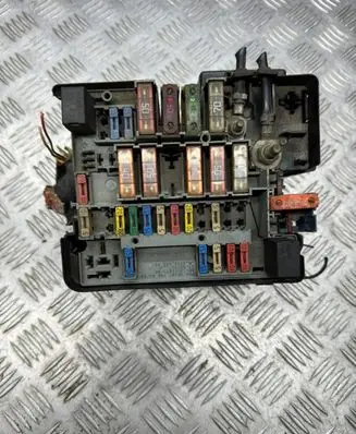 Citroen Xsara Picasso Fuse box set 9628024480