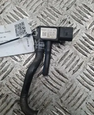 Skoda Superb B5 (3U) Exhaust gas pressure sensor 918064103