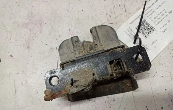 Volkswagen Transporter - Caravelle T5 Loading door lock