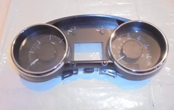 Peugeot 3008 I Speedometer (instrument cluster) 9676464680