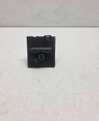 Mercedes-Benz CLA C117 X117 W117 Fuel tank cap lock A0008207703 896133 090220181910