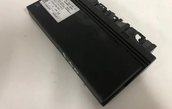 BMW 5 E60 E61 Comfort/convenience module 6135695714001 6957140 5WK49111