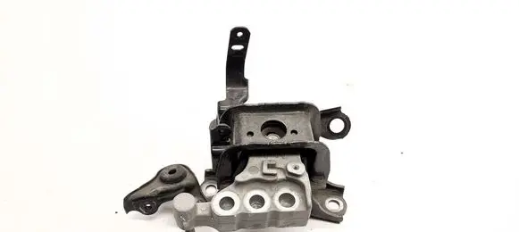 Engine mount bracket