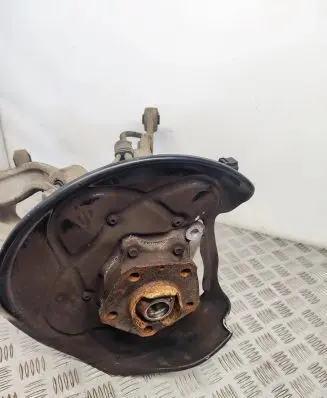 Audi Q7 4M Rear wheel hub spindle/knuckle 4M0505432AJ