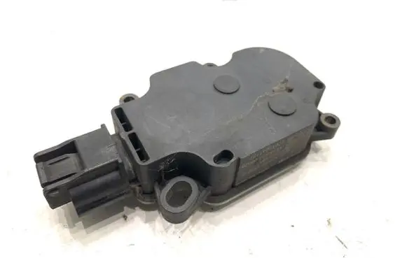Renault Megane IV Other exterior part A24041153212