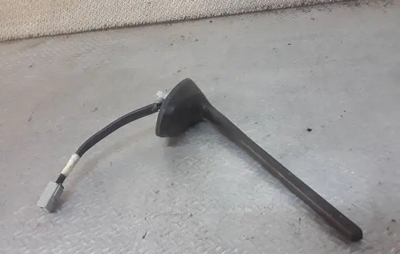 Mazda CX-7 Aerial GPS antenna 