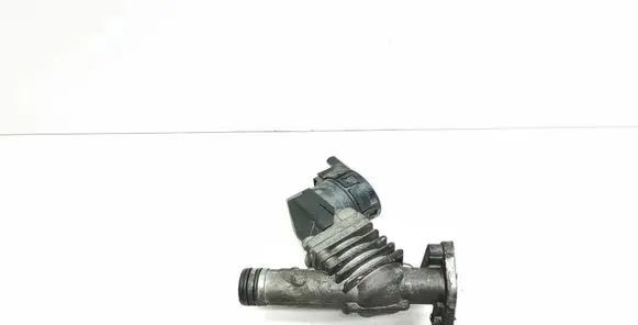 BMW 1 E81 E87 EGR valve 7563241