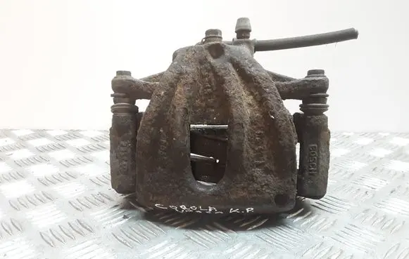Toyota Corolla Verso E121 Front brake caliper