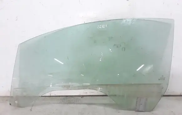 Citroen C3 Front door window/glass (coupe) 