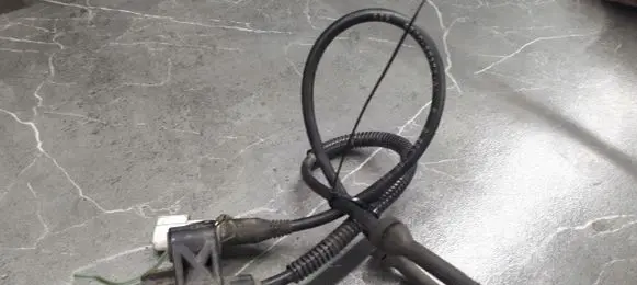 Ford Mondeo MK I ABS brake wheel speed sensor 0204050000