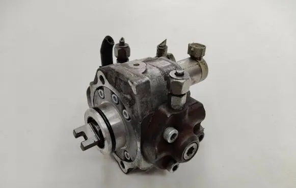 Mitsubishi Outlander Fuel injection high pressure pump 2940000992 1400H043