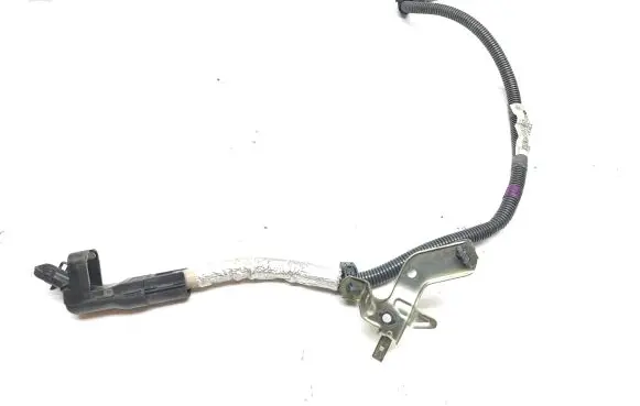 Lexus IS III XE30 Wires (starter motor) 8212222580 3Q10N28