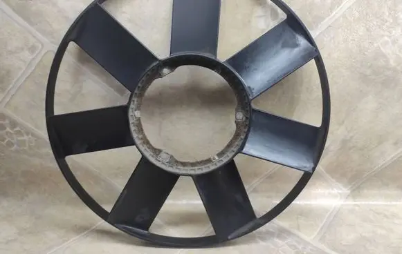 BMW 5 E39 Fan impeller 11522249215
