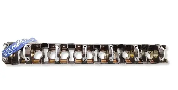 BMW 3 E46 Other cylinder head part 1748042 1748042F