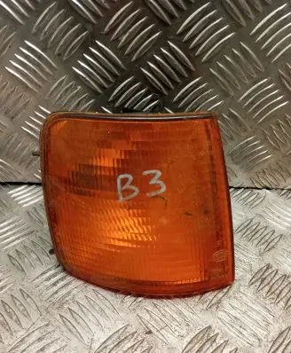 Volkswagen PASSAT B3 Front indicator light 357953050