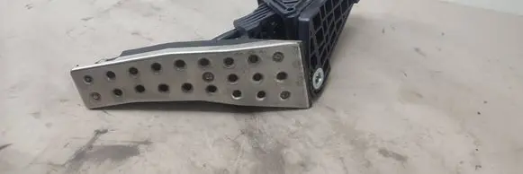 Honda Civic Accelerator throttle pedal 120000121577