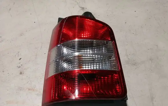 Volkswagen Transporter - Caravelle T5 Rear/tail lights 7H0945095L