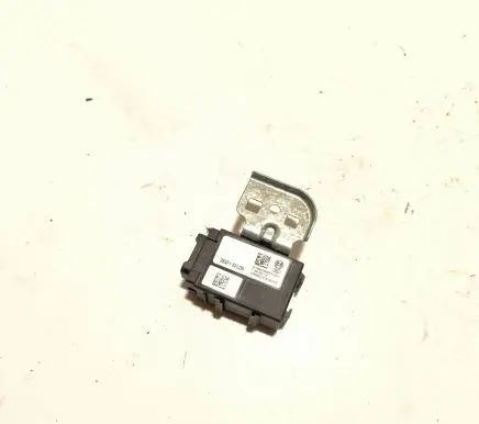 Nissan X-Trail T32 Gateway control module 284T16FL0B F005V02138