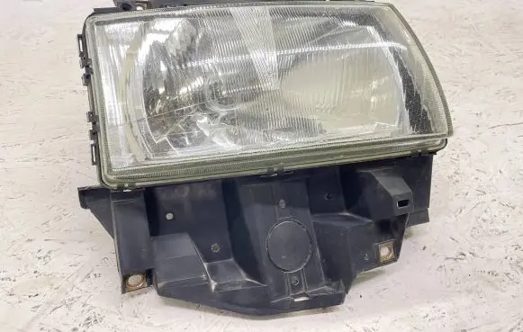 Volkswagen Transporter - Caravelle T4 Headlight/headlamp