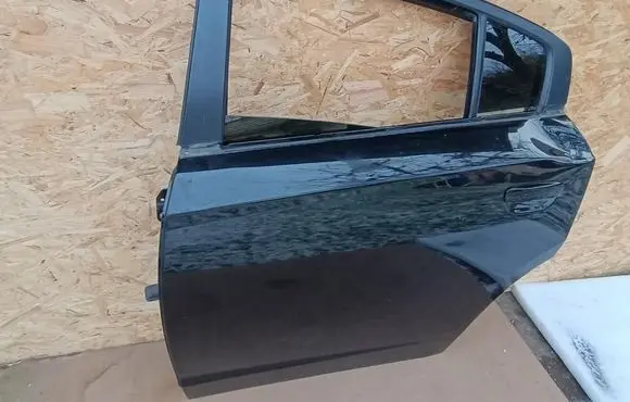 Dodge Charger Rear door