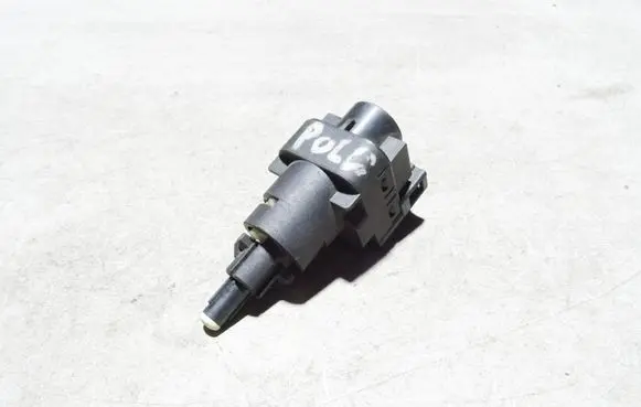 Volkswagen Polo Brake pedal sensor switch 6Q0945511