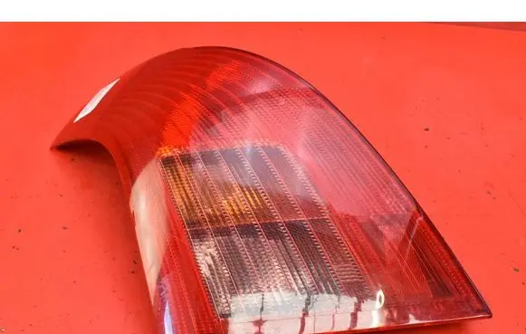 Suzuki Swift I Rear/tail lights P4476L