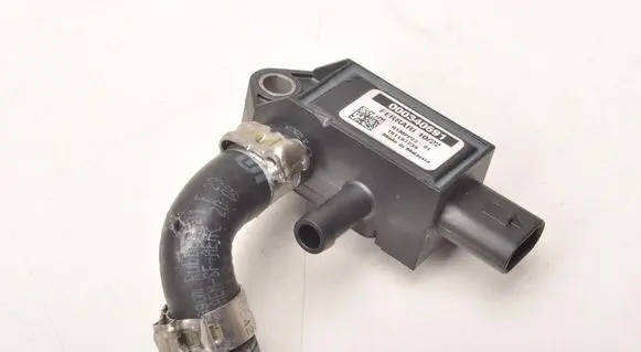 Ferrari Portofino Exhaust pressure sensor 000340691