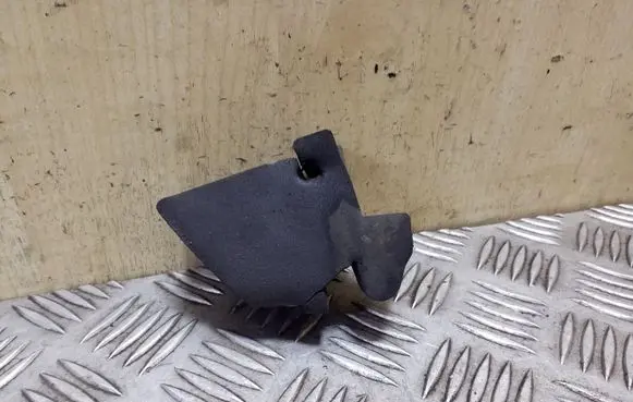 Skoda Octavia Mk2 (1Z) Fender foam support/seal 